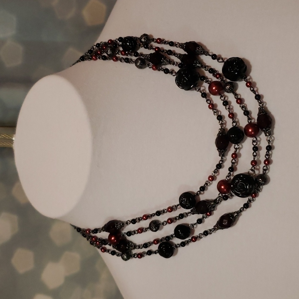 Dressy Goth-like Tiered Necklace